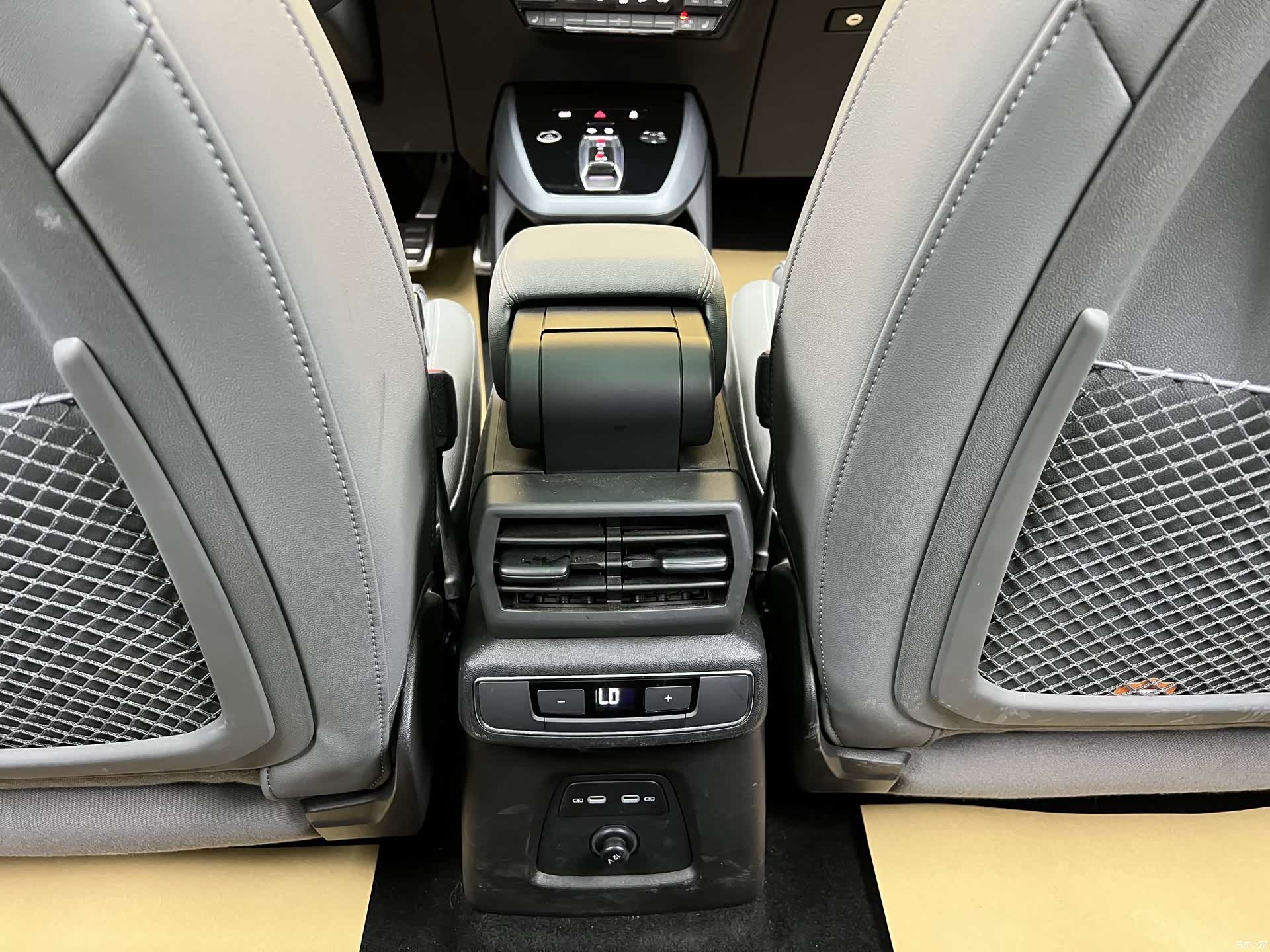 Audi Q5 e-tron, 2022 28