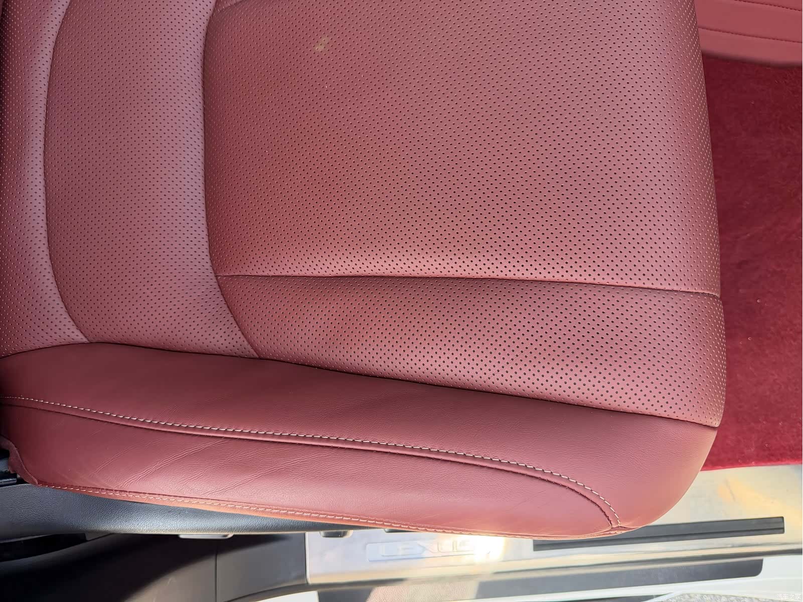 Lexus LX, 2019 15