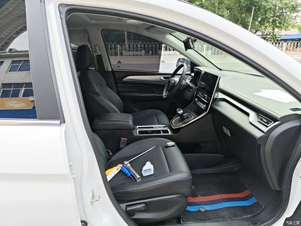 Haval M6, 2021 25