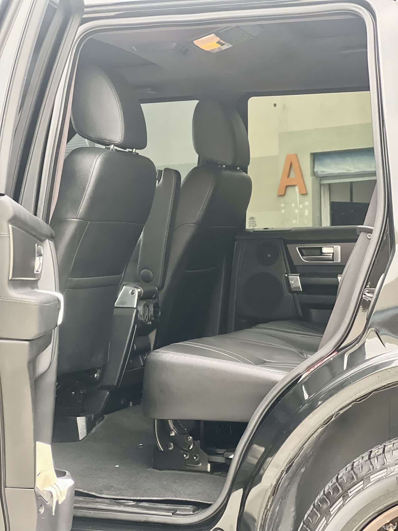 Land Rover Discovery, 2015 11