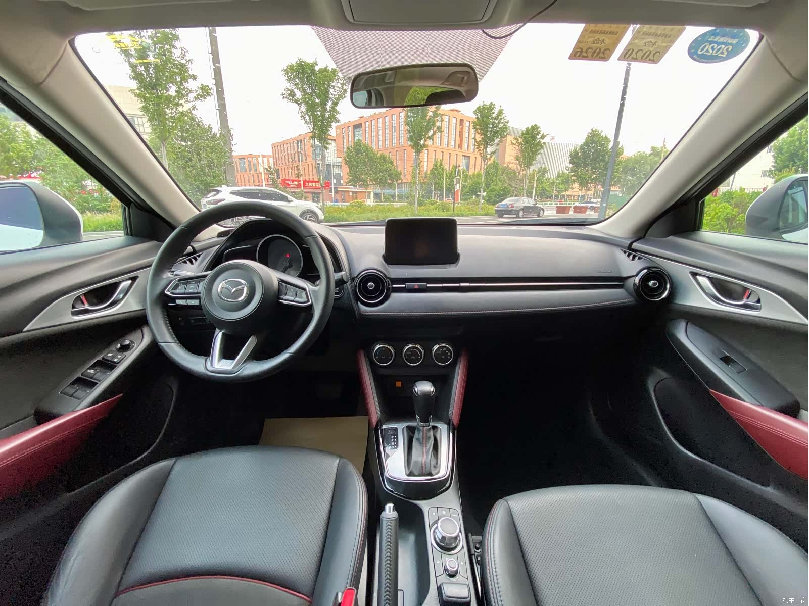 Mazda CX-3, 2018 все фото