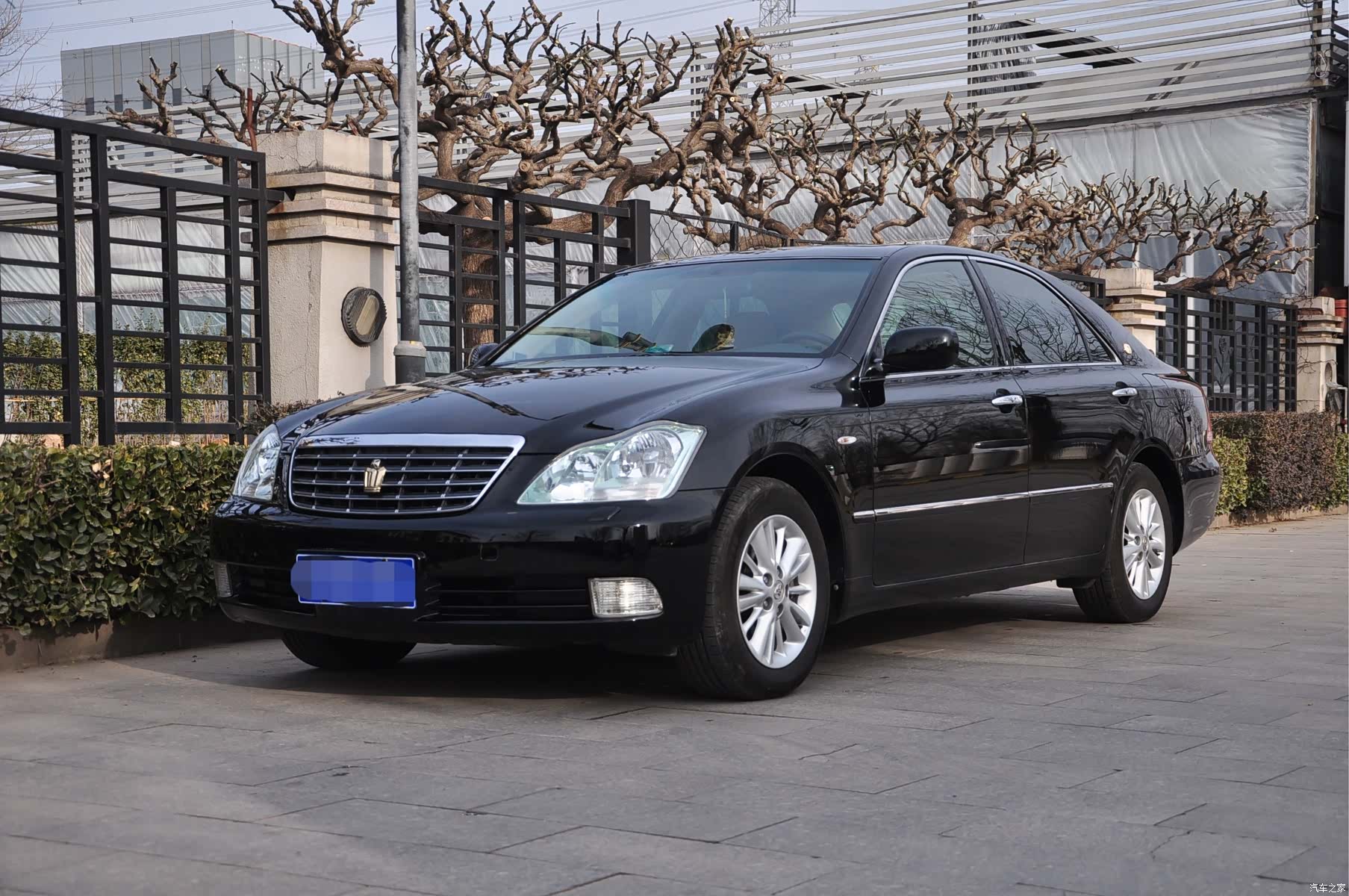 Toyota Crown, 2007 1