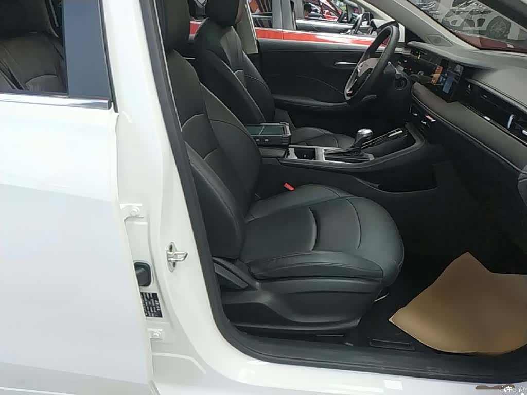 Roewe i5, 2025 25