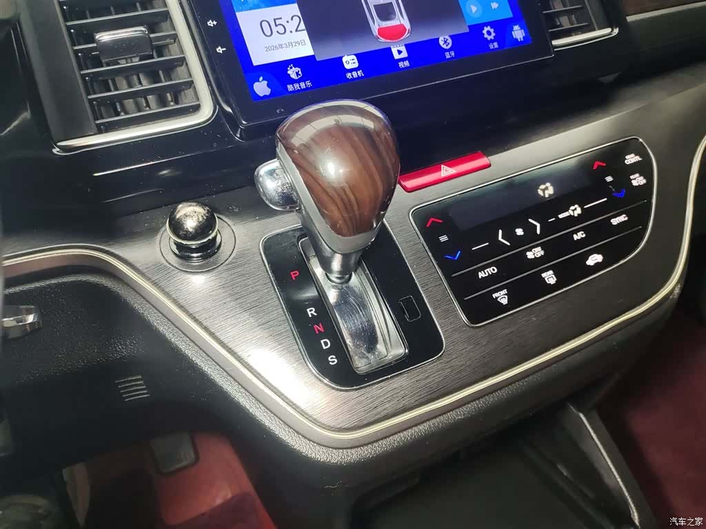 Honda Elysion, 2017 14
