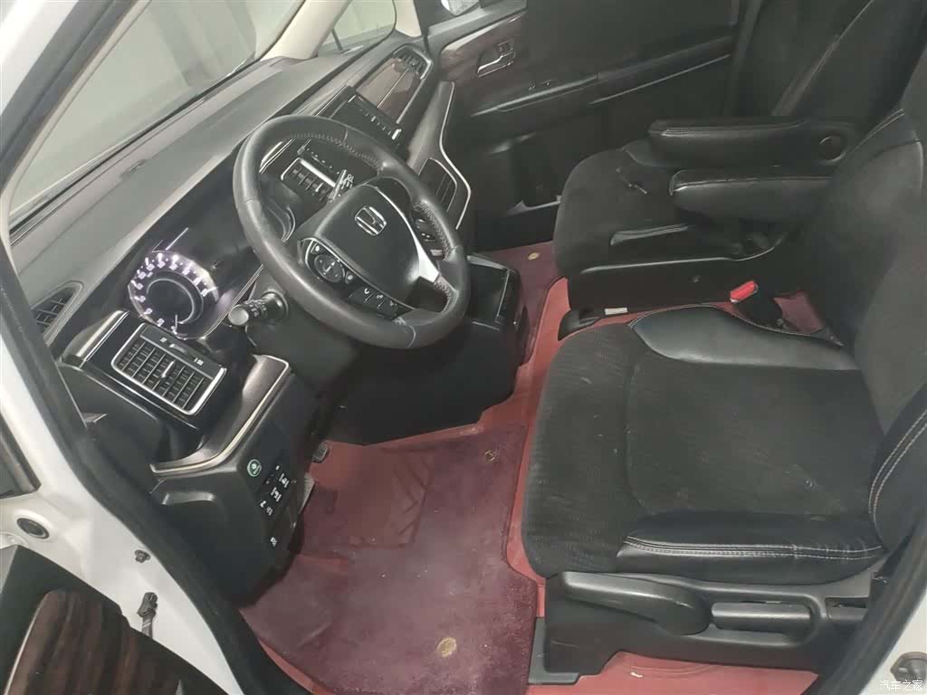 Honda Elysion, 2017 15
