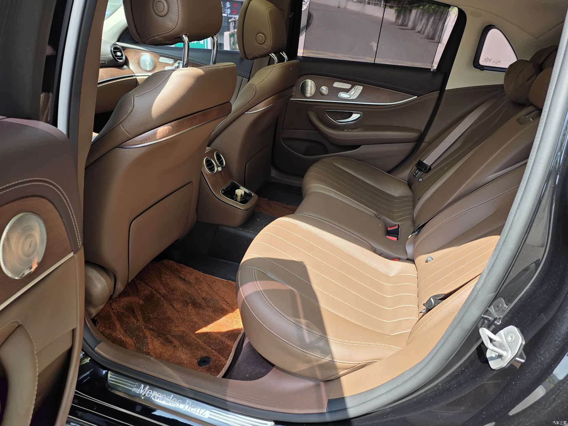Mercedes-Benz E-Class, 2023 все фото