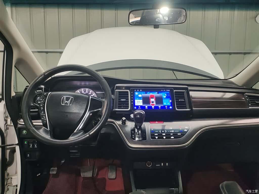 Honda Elysion, 2017 10