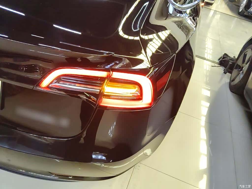 Tesla Model 3, 2023 8