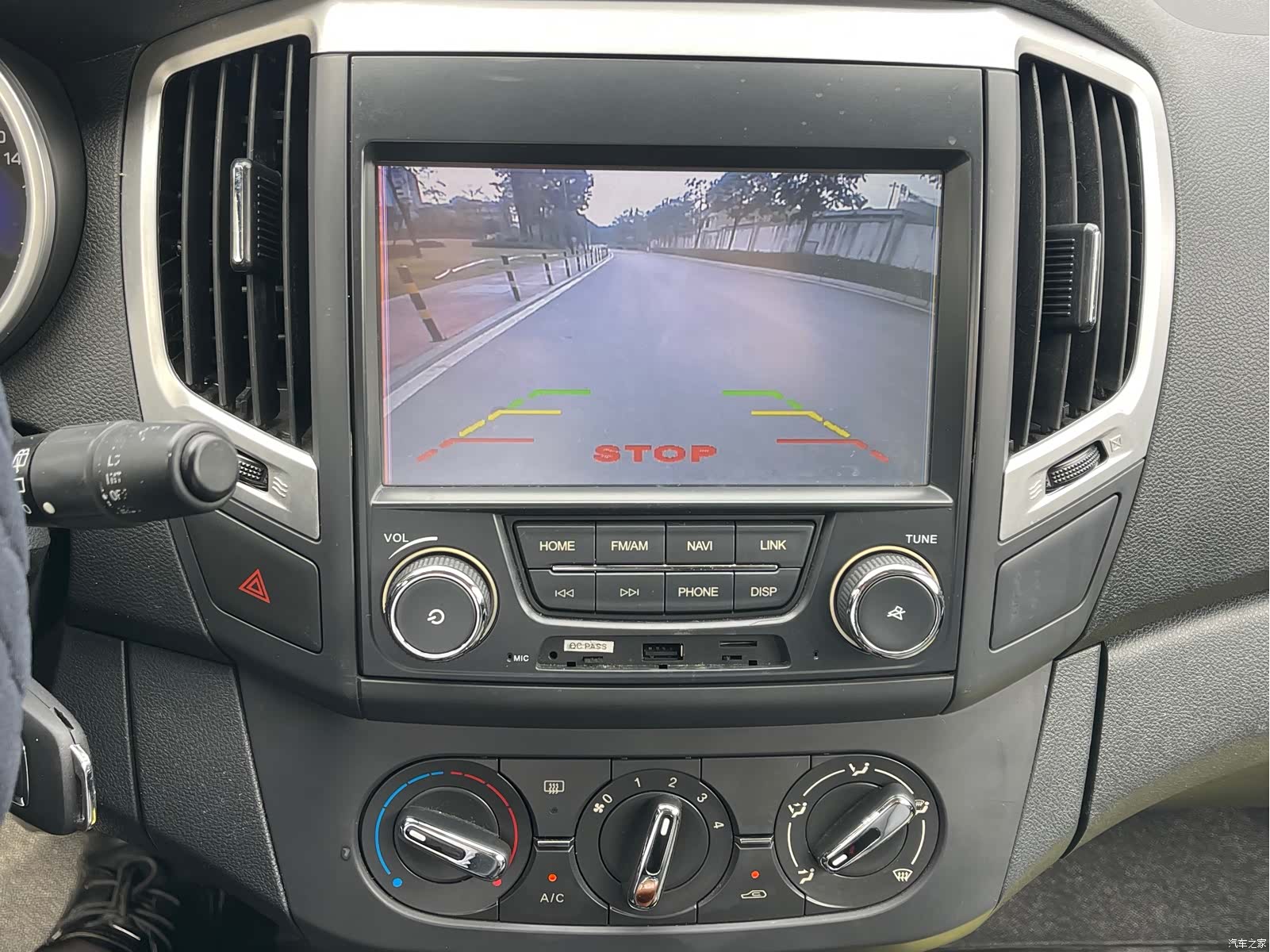 DongFeng AX3, 2016 14