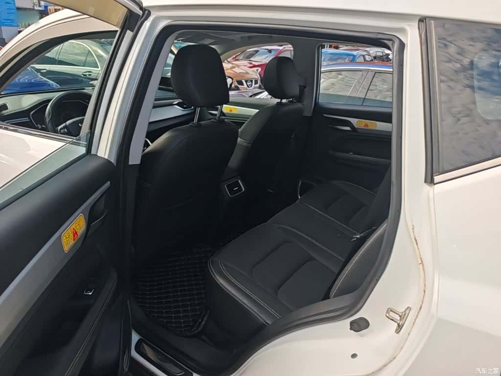 Geely X6, 2020 17