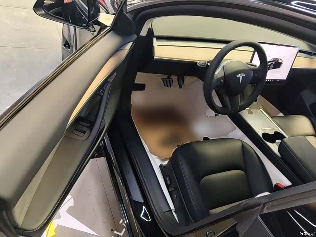 Tesla Model 3, 2023 16