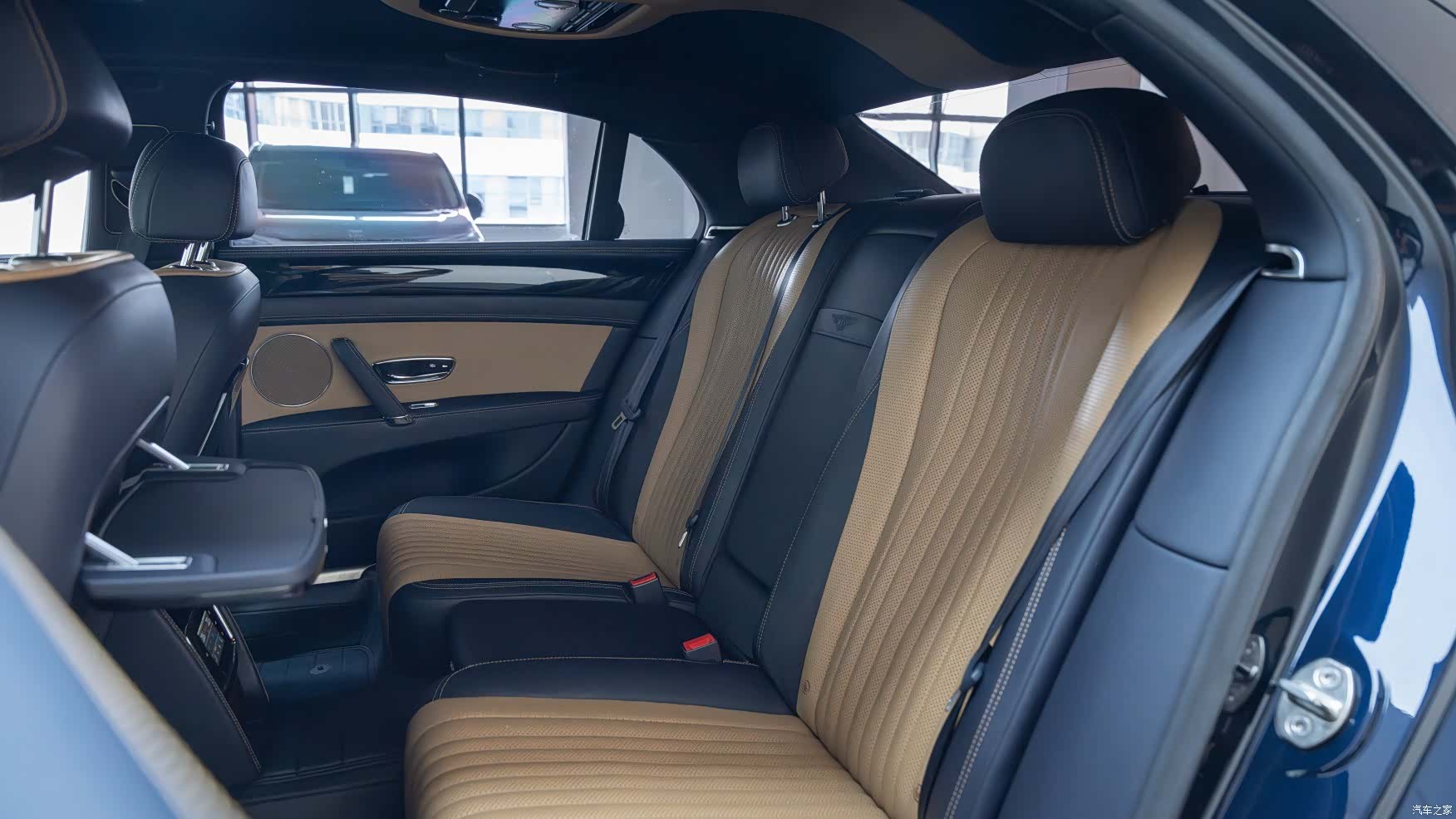Bentley Flying Spur, 2017 17