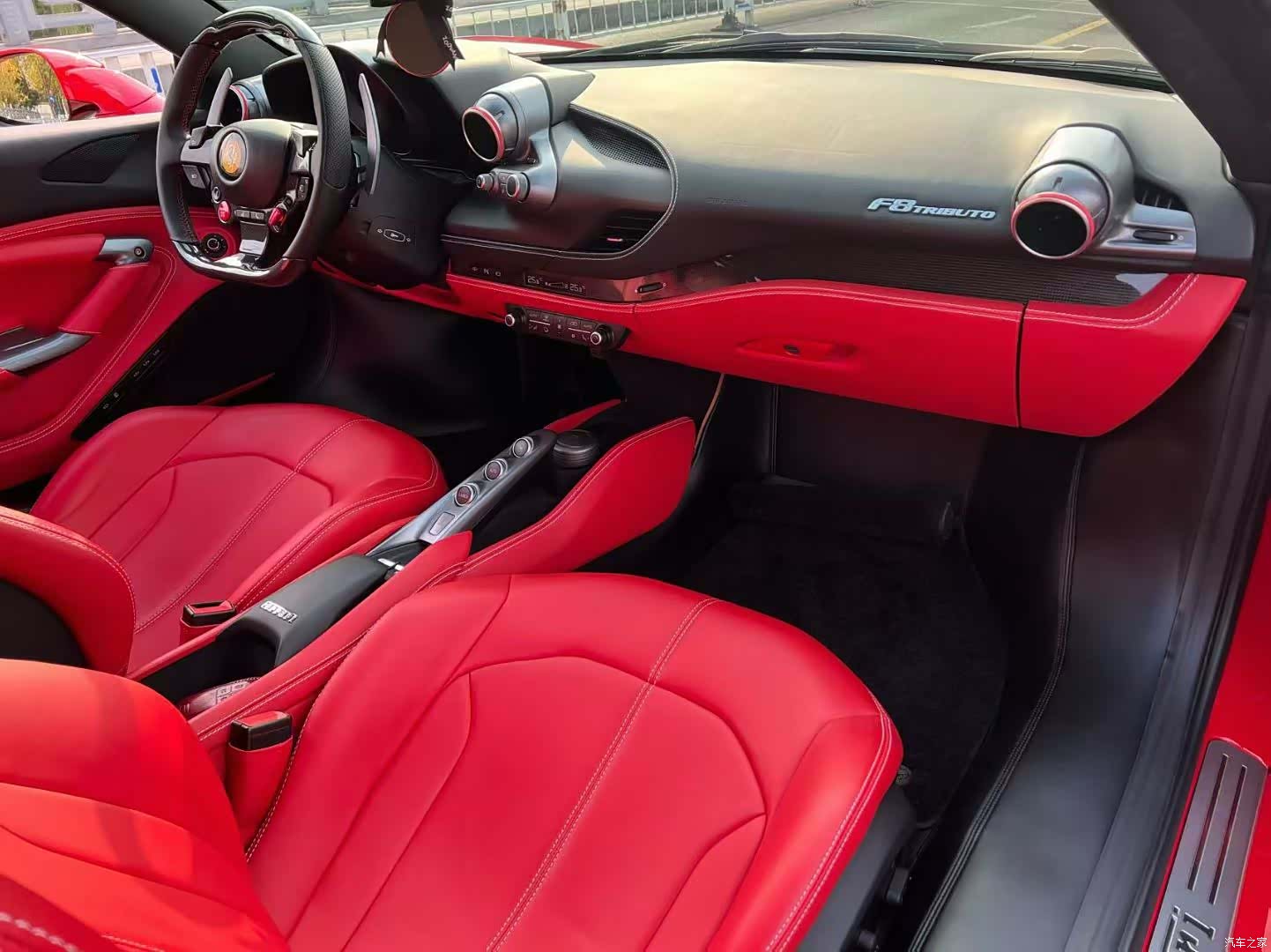 Ferrari F8, 2021 6