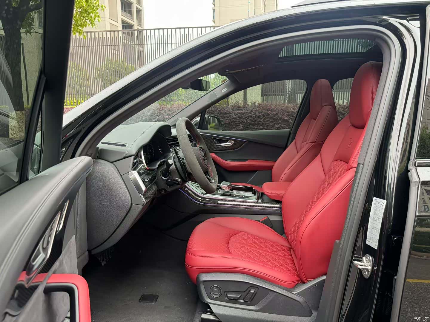 Audi Q7, 2024 9