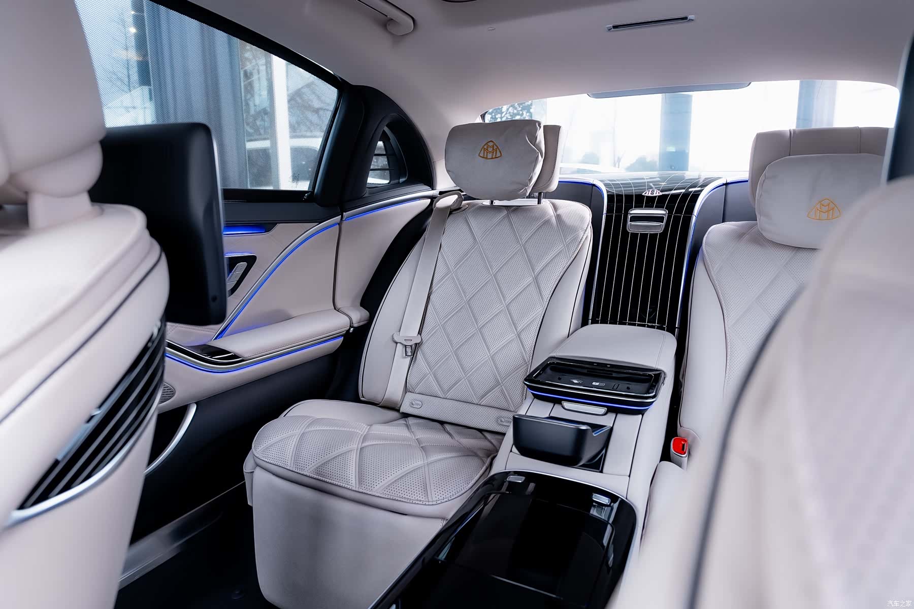 Maybach S-Class, 2026 7