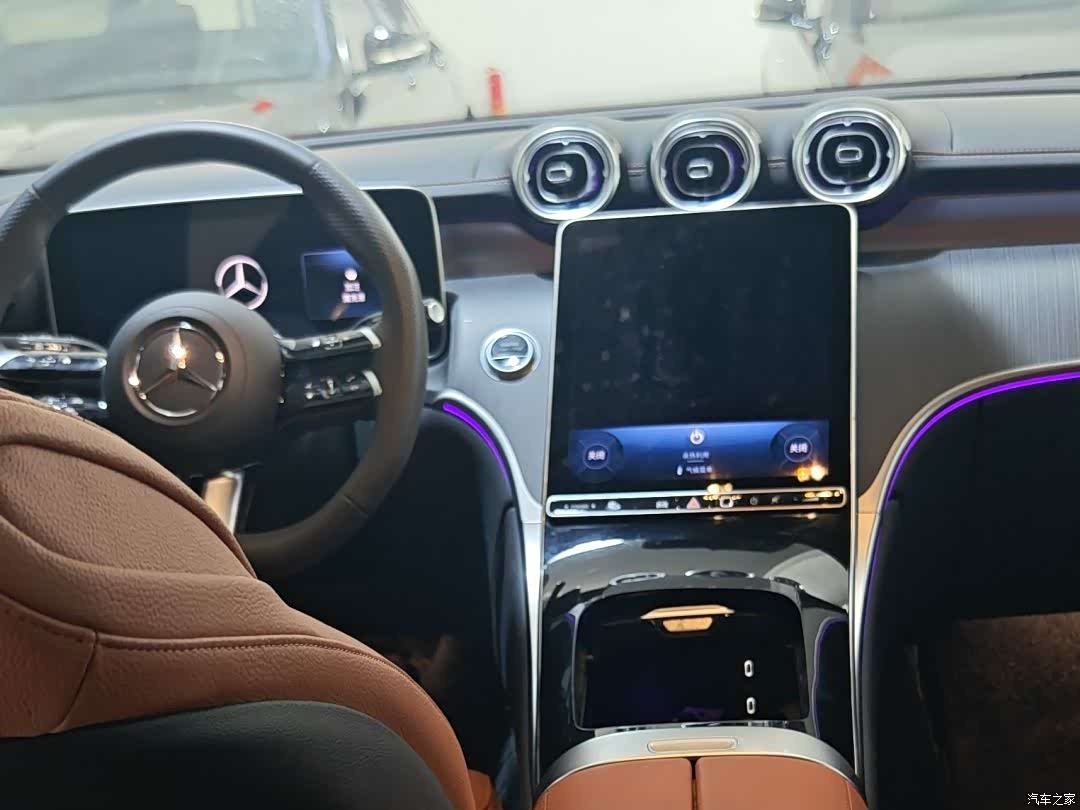 Mercedes-Benz GLC, 2024 10