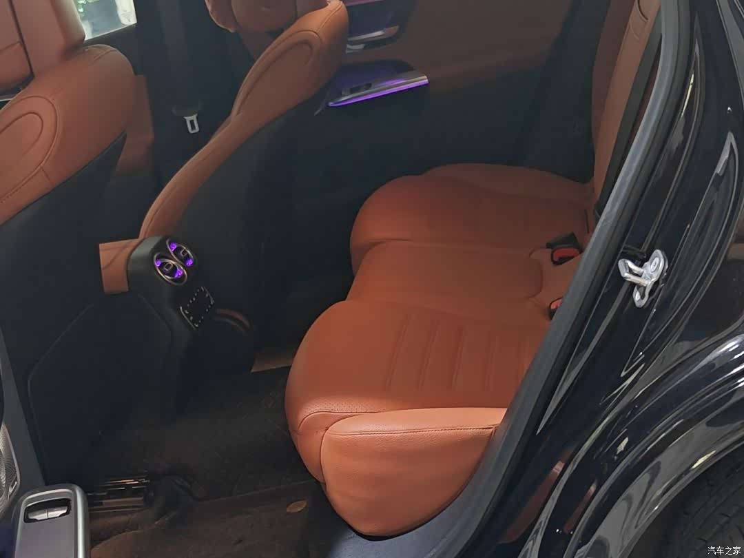 Mercedes-Benz GLC, 2024 11