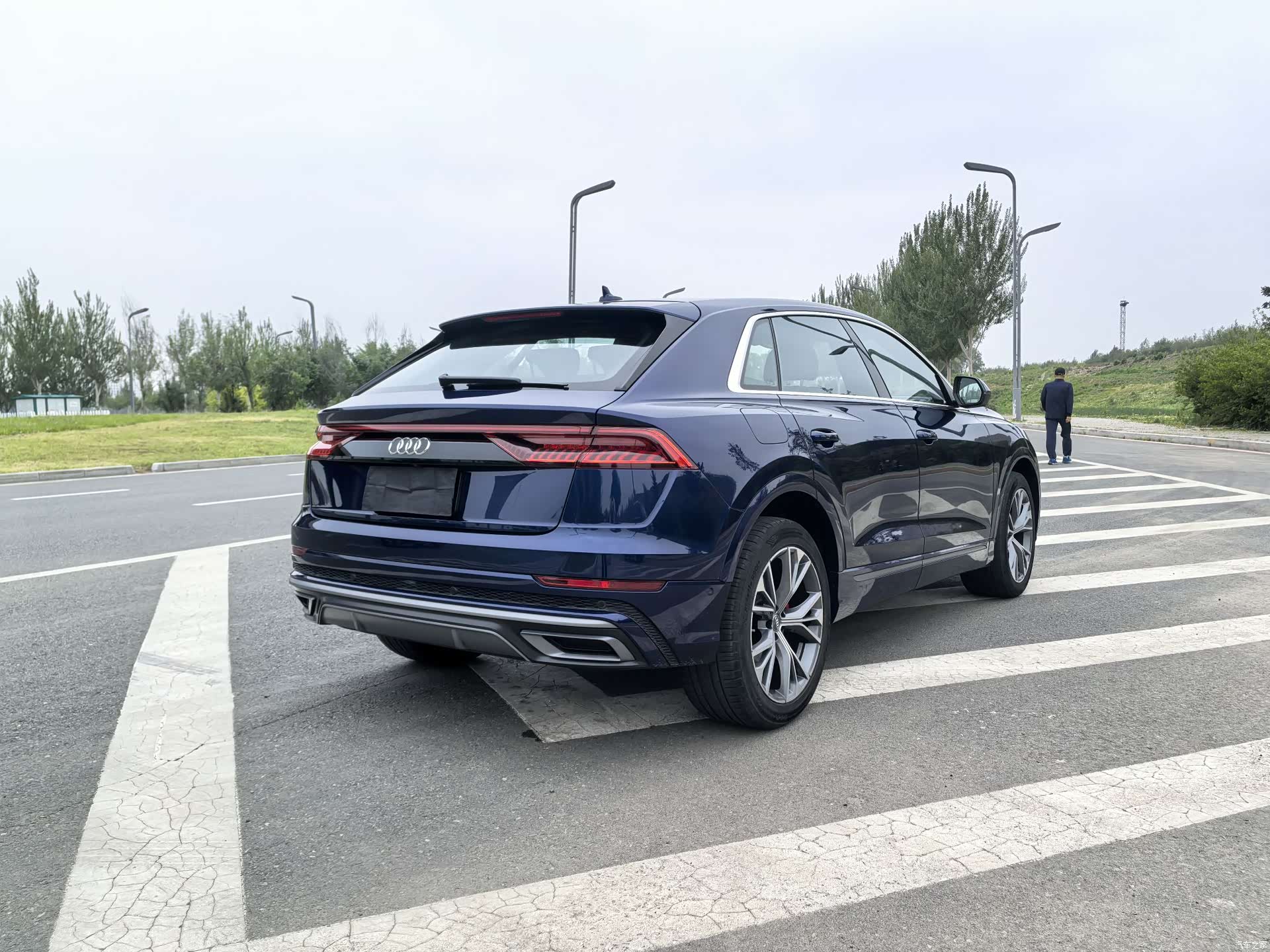 Audi Q8, 2019 6