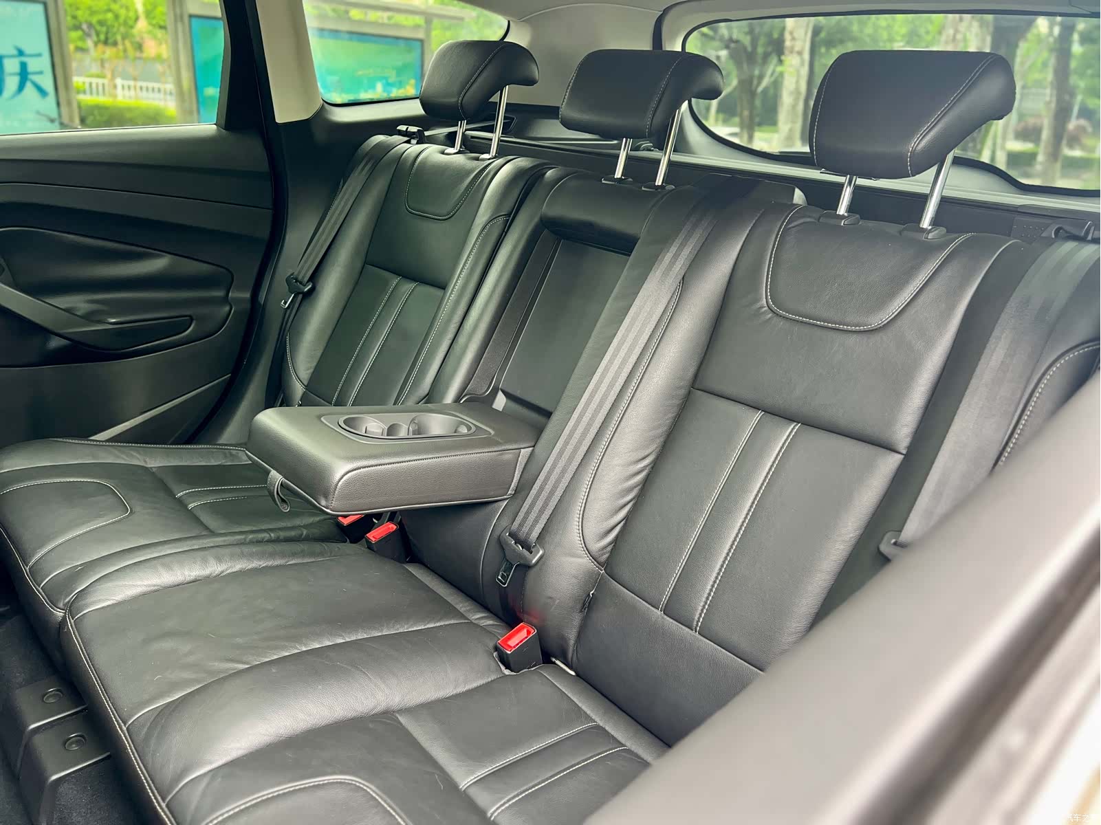 Ford Kuga, 2013 12