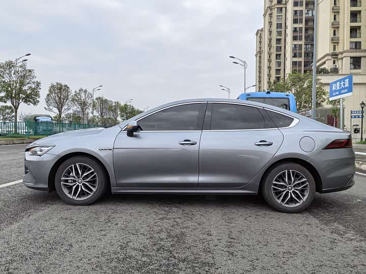 BYD Qin Plus 2021 DM-i 55KM Flagship
