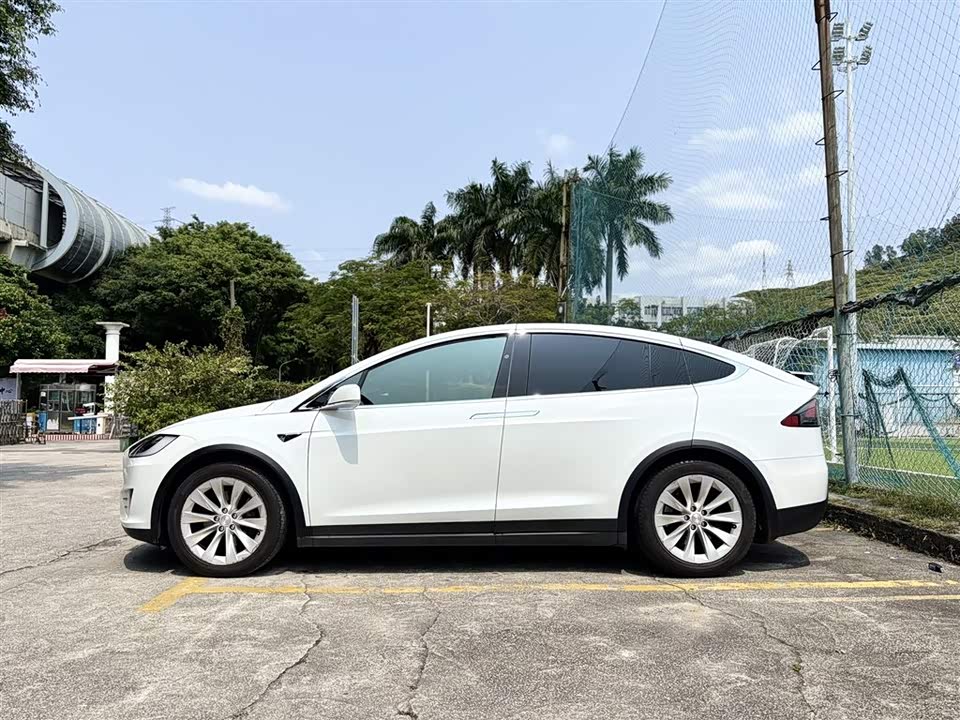 Tesla Model X Tesla Model X