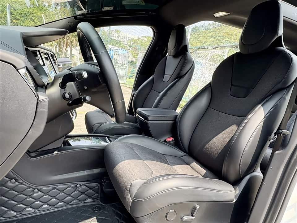 Tesla Model X Tesla Model X