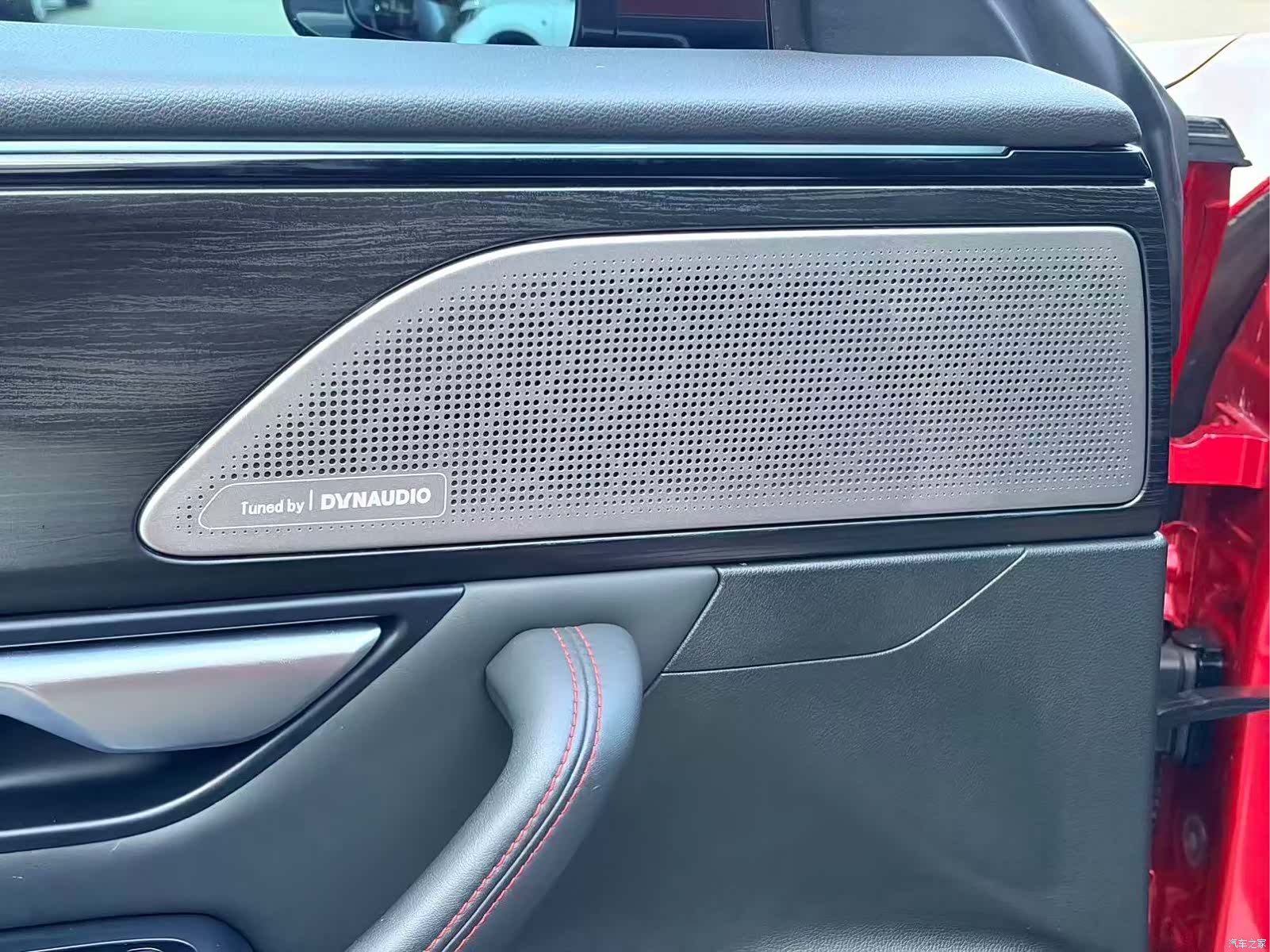 Xpeng P7, 2021 12