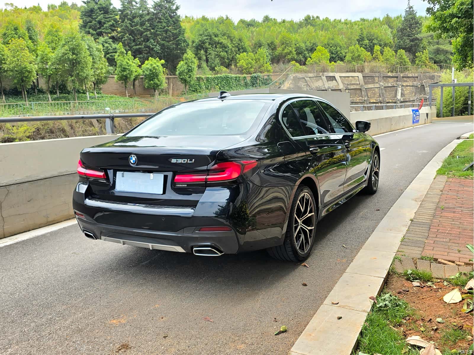 BMW 5 Series, 2020 4