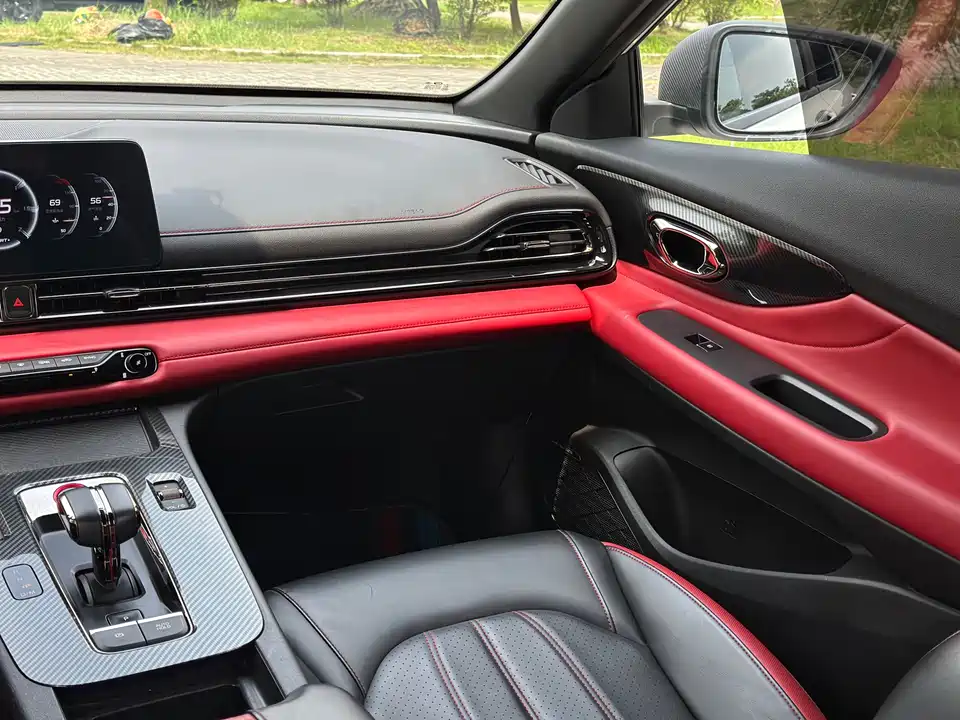 Trumpchi Shadow Leopard