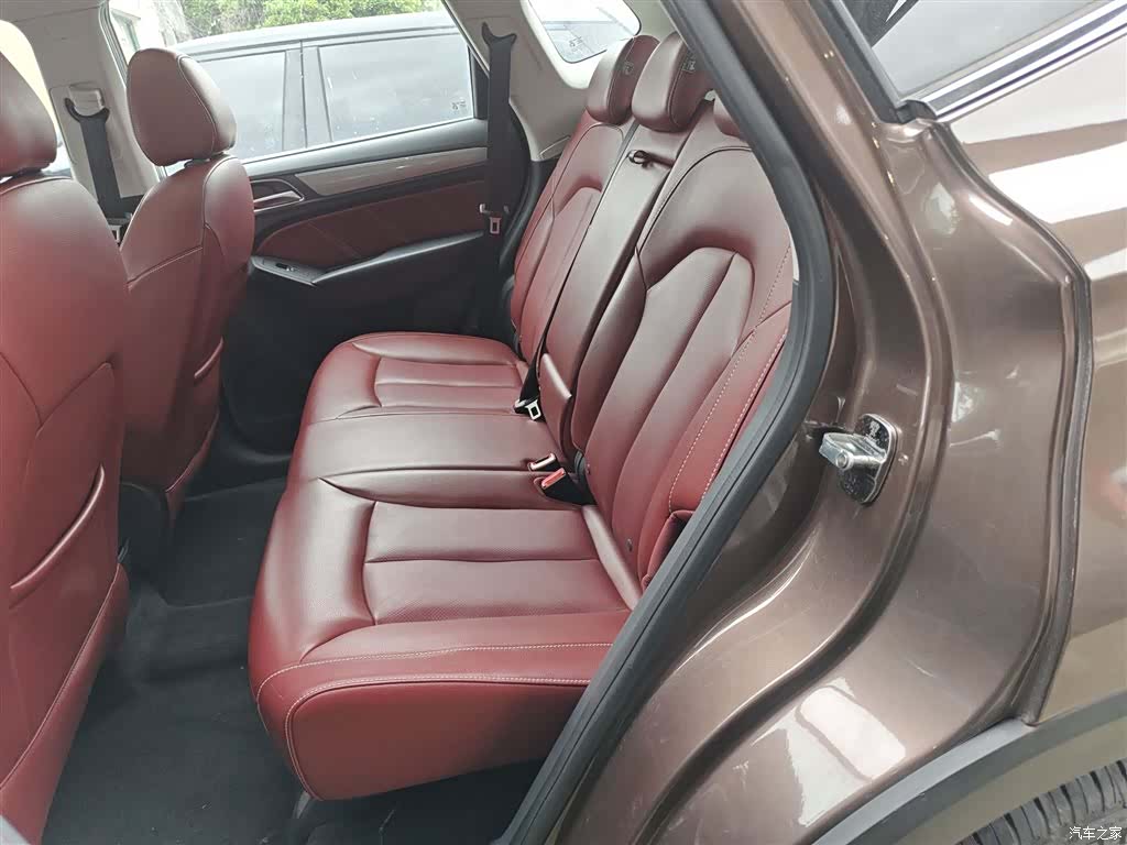 Roewe RX5, 2017 17