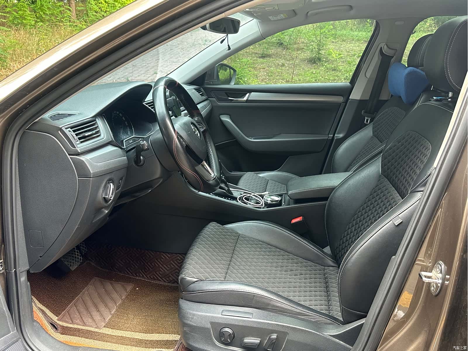 Skoda Superb, 2015 9