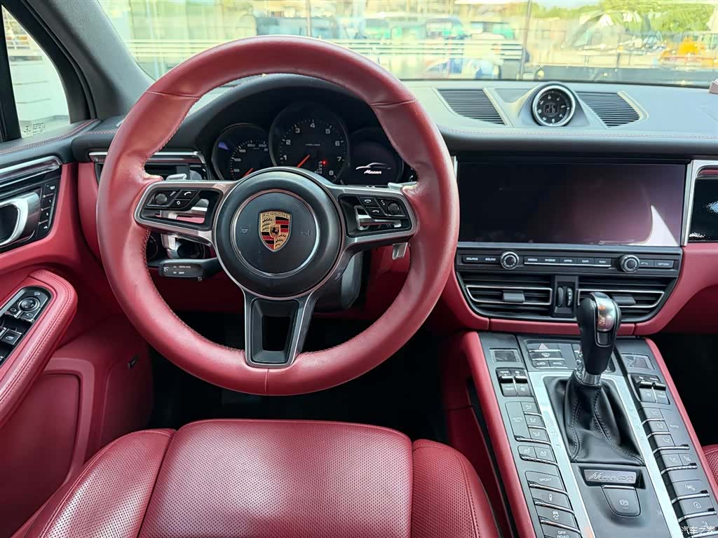 Porsche Macan, 2020 9
