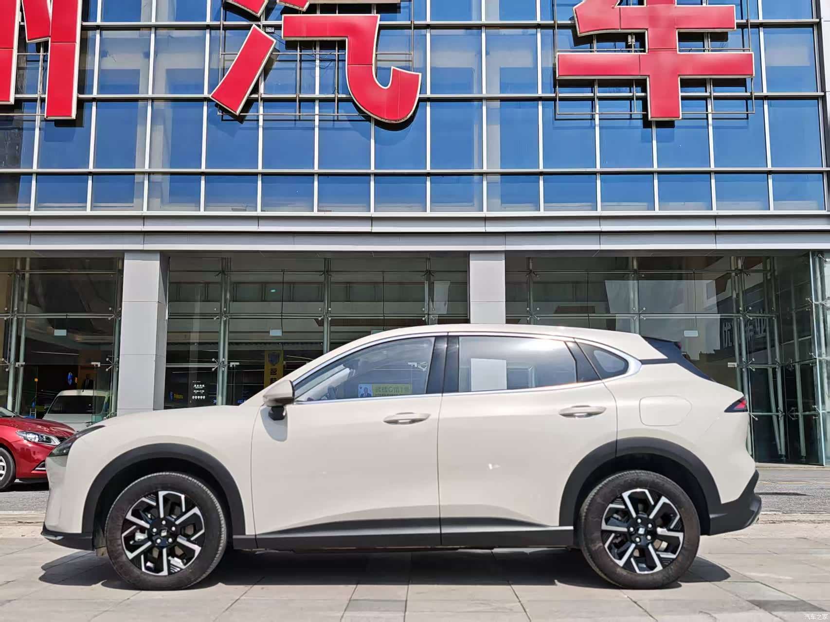 Wuling E6, 2025 3