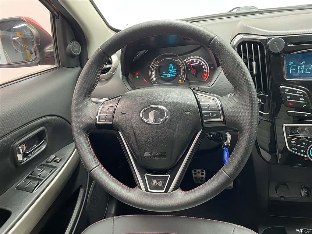 Great Wall M4, 2015 17