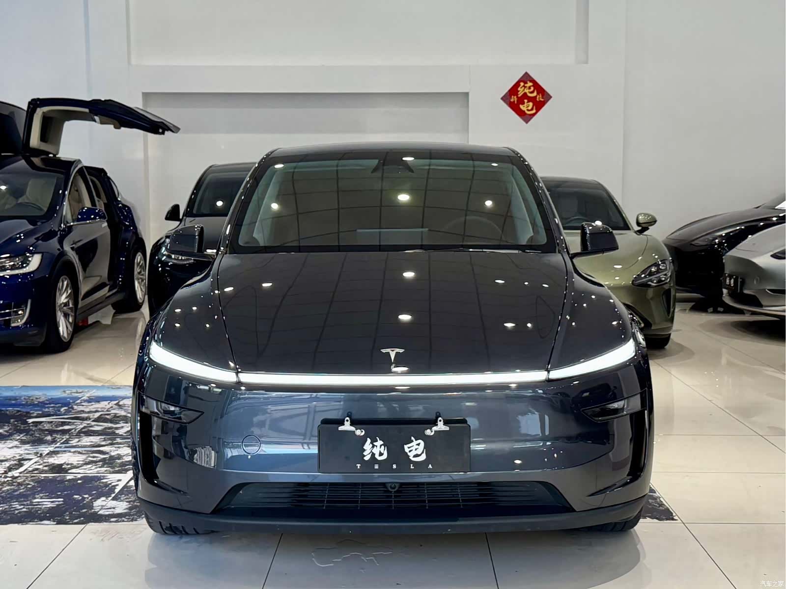 Tesla Model Y, 2025 2