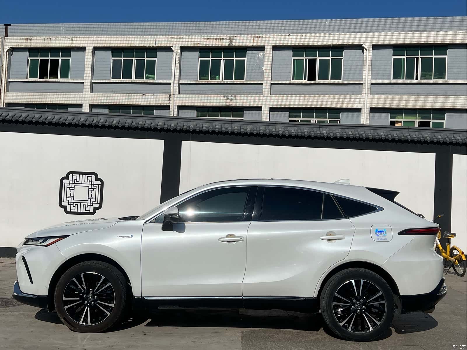 Toyota Venza, 2024 4