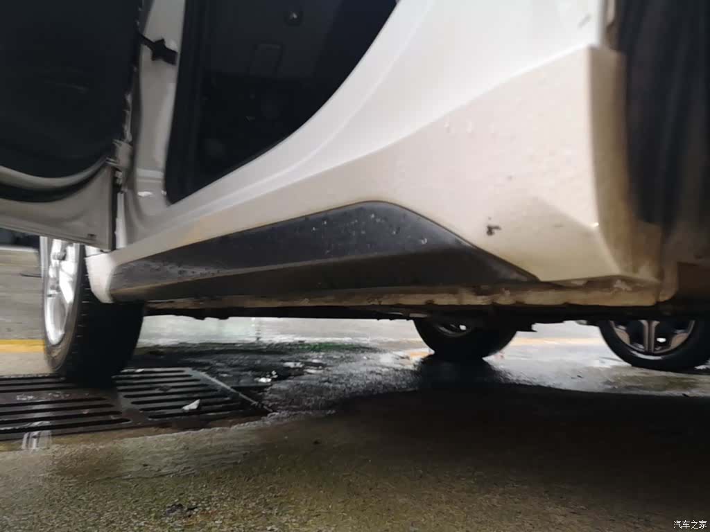 Wuling E200, 2020 22