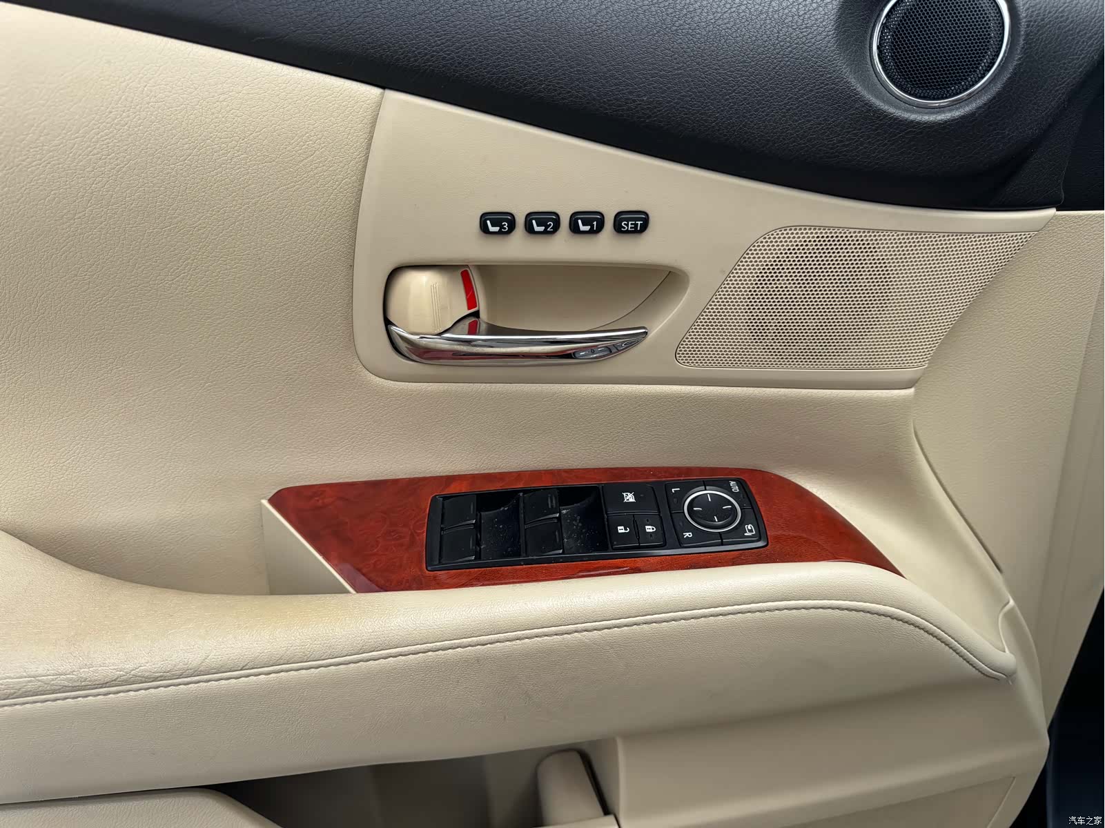 Lexus RX, 2009 8