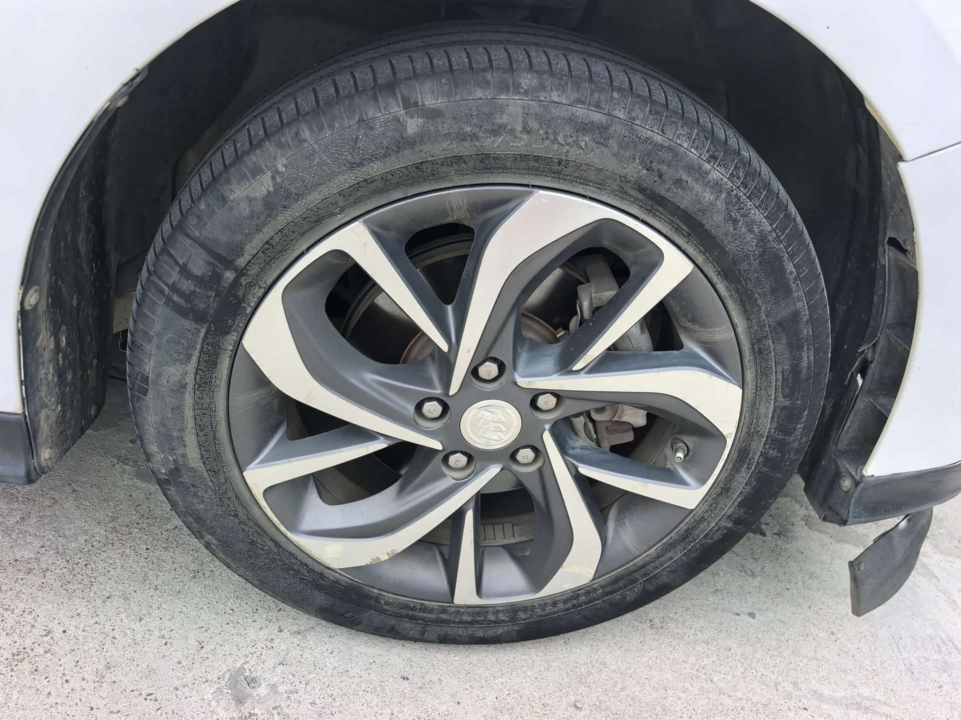 Buick Velite, 2019 7