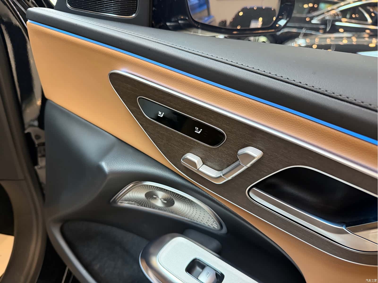 Mercedes-Benz E-Class, 2024 15