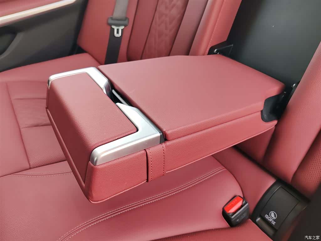 BMW 3 Series, 2025 19