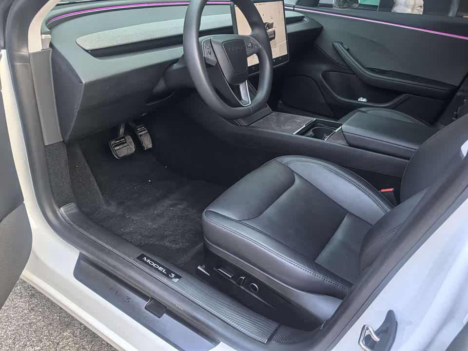 Tesla Model 3 Tesla Model 3