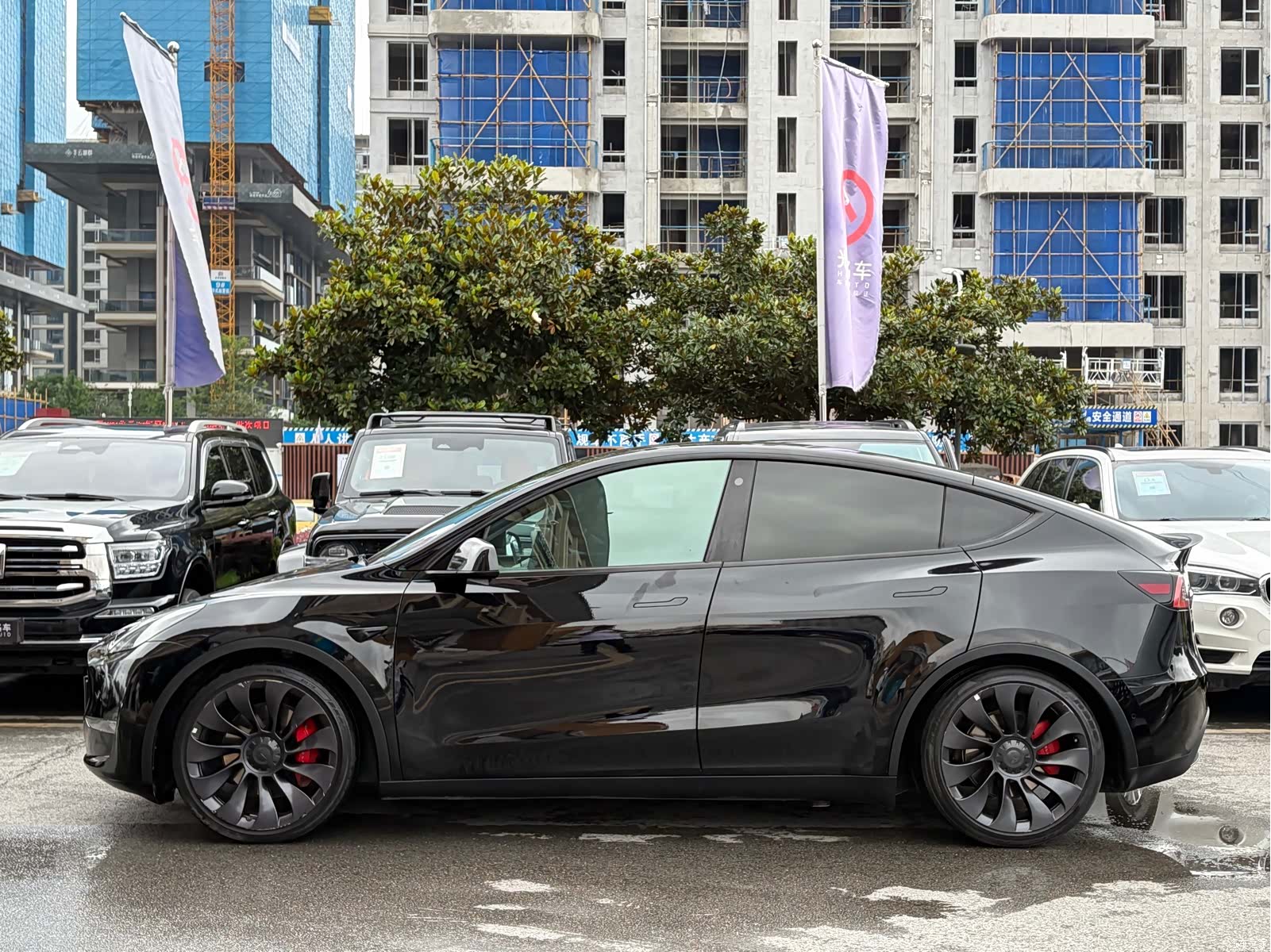 Tesla Model Y, 2022 4