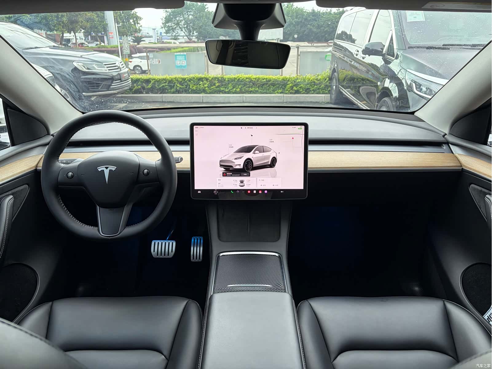 Tesla Model Y, 2022 14