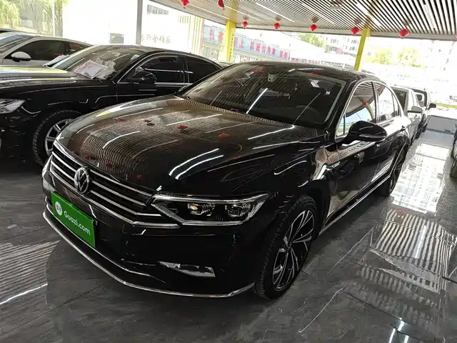 Volkswagen Magotan 2022 — купить из Китая под заказ