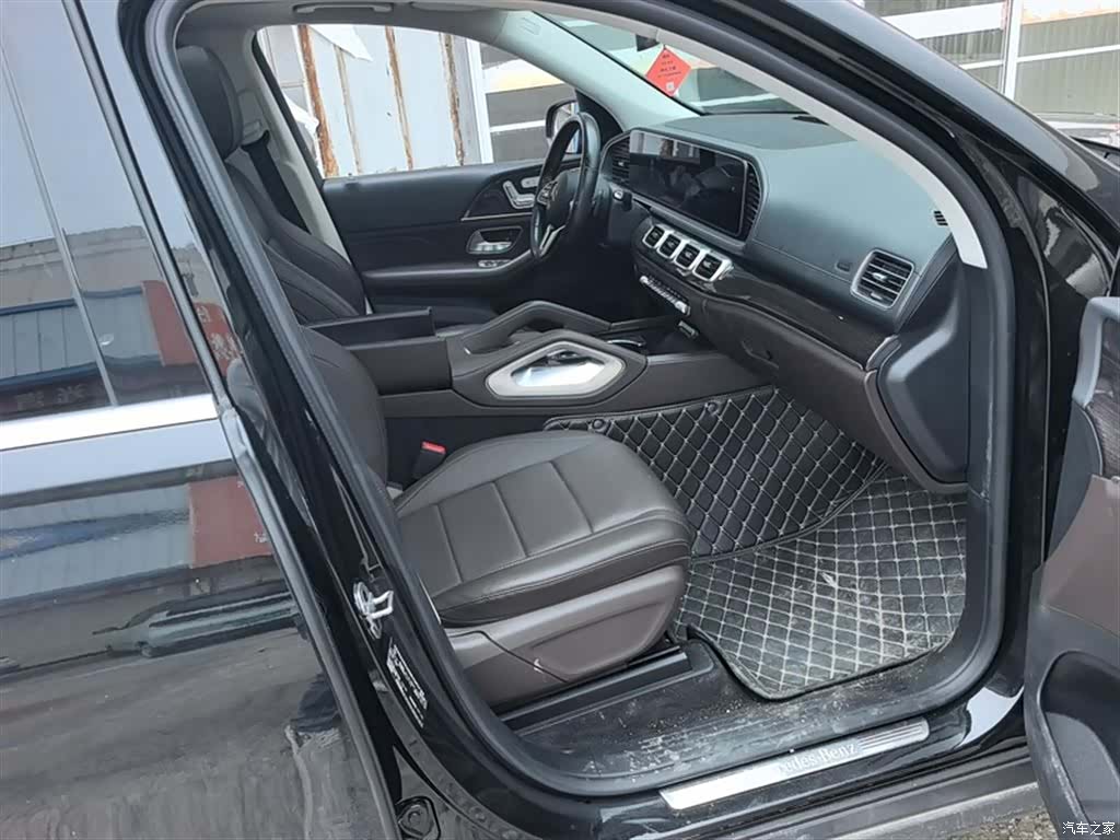 Mercedes-Benz GLE, 2022 8