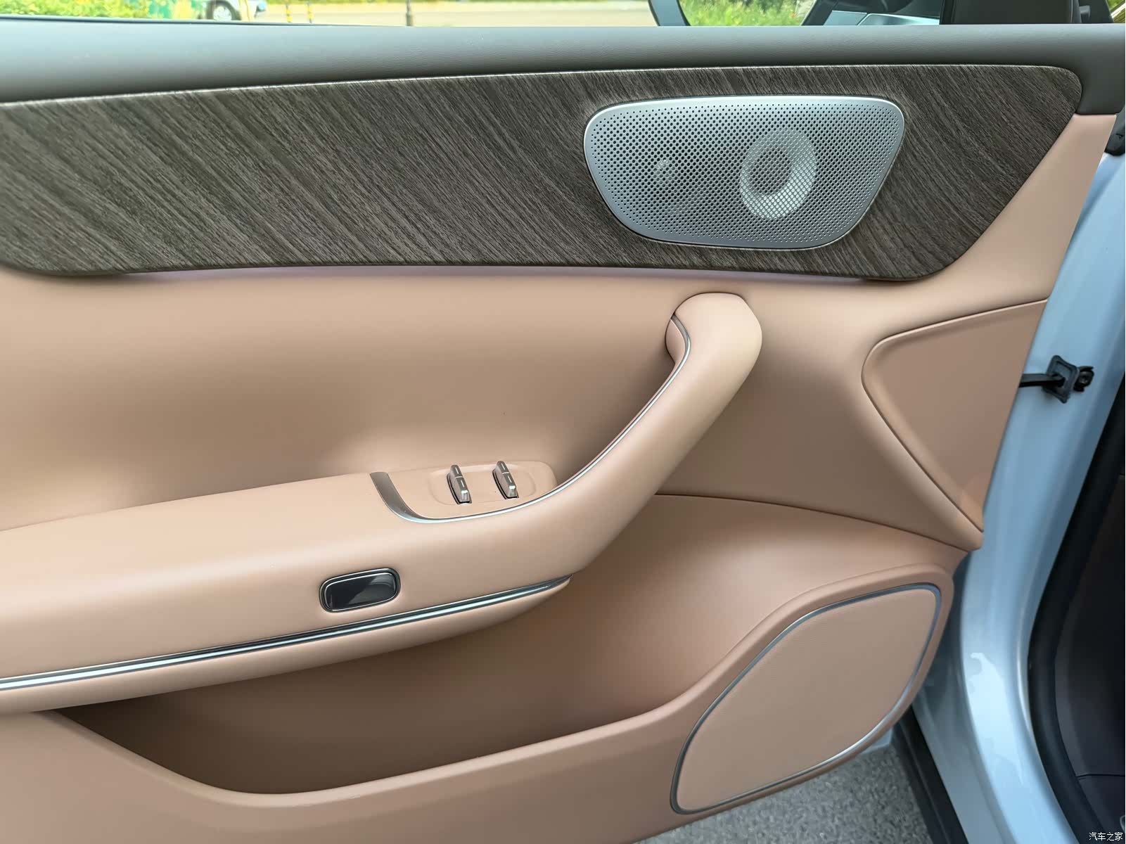 Leapmotor C11, 2025 все фото
