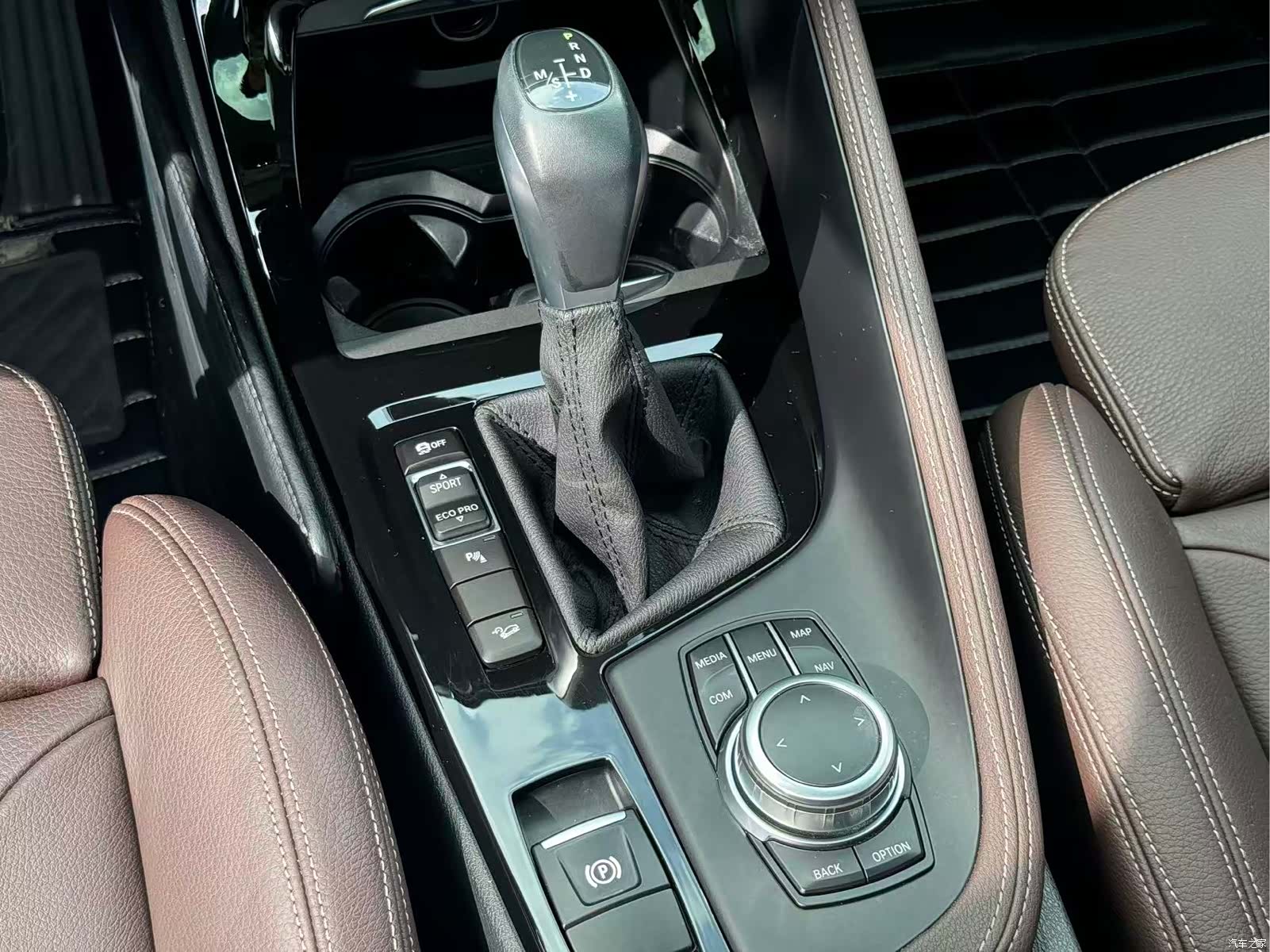 BMW X1, 2019 12
