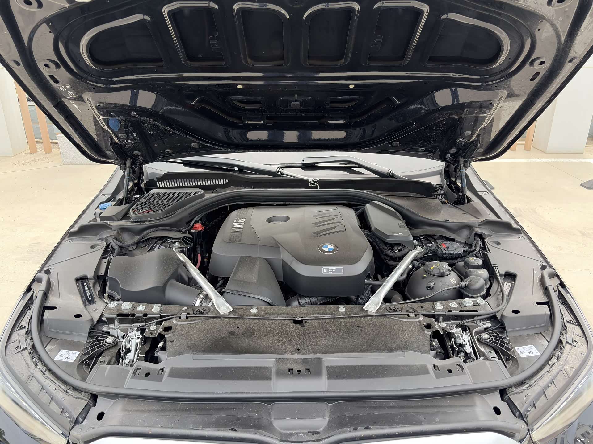 BMW 5 Series, 2024 10