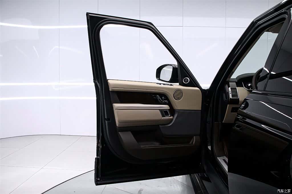 Land Rover Range Rover, 2021 11